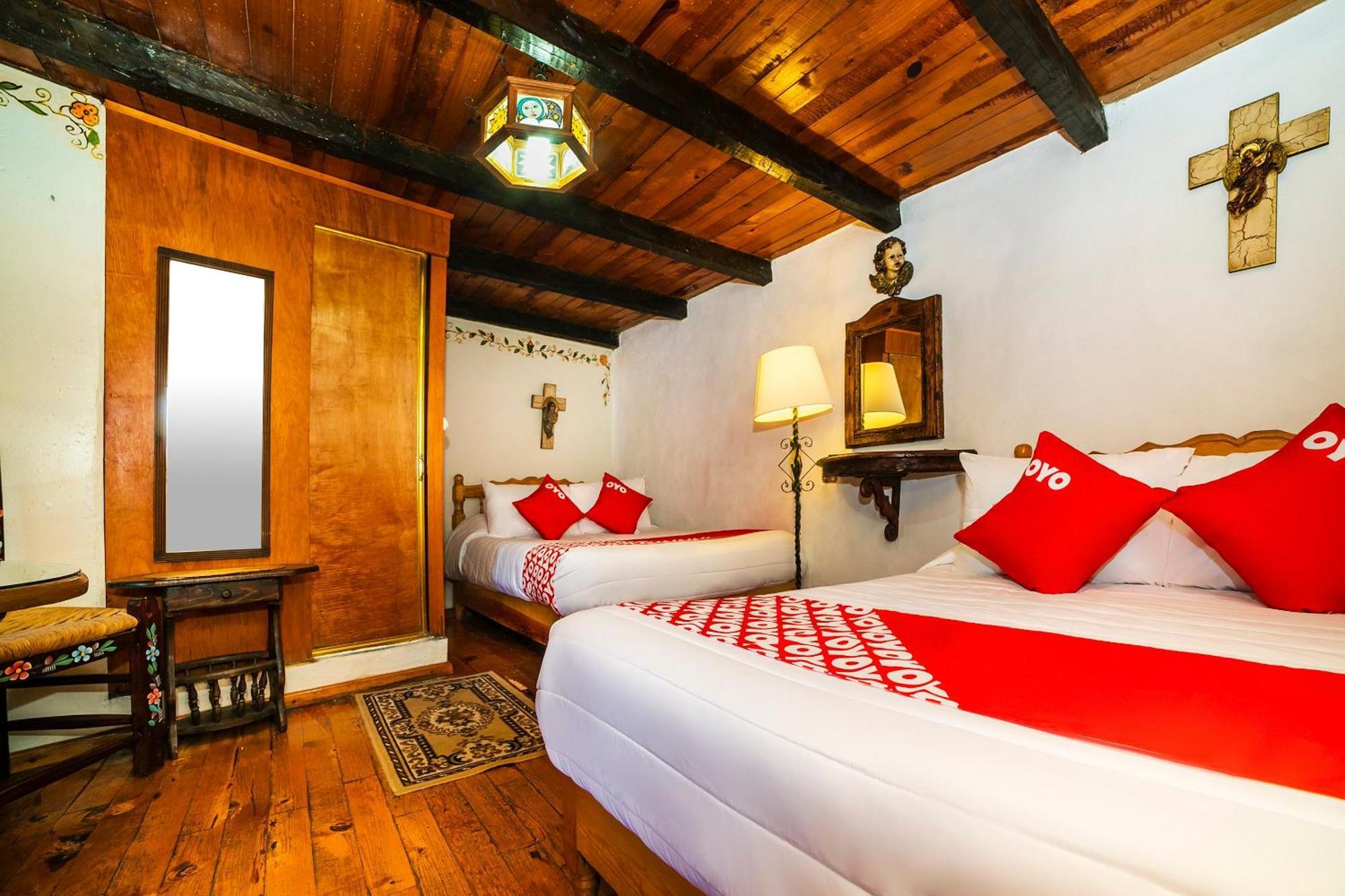 Hotel Oyo El Mineral,