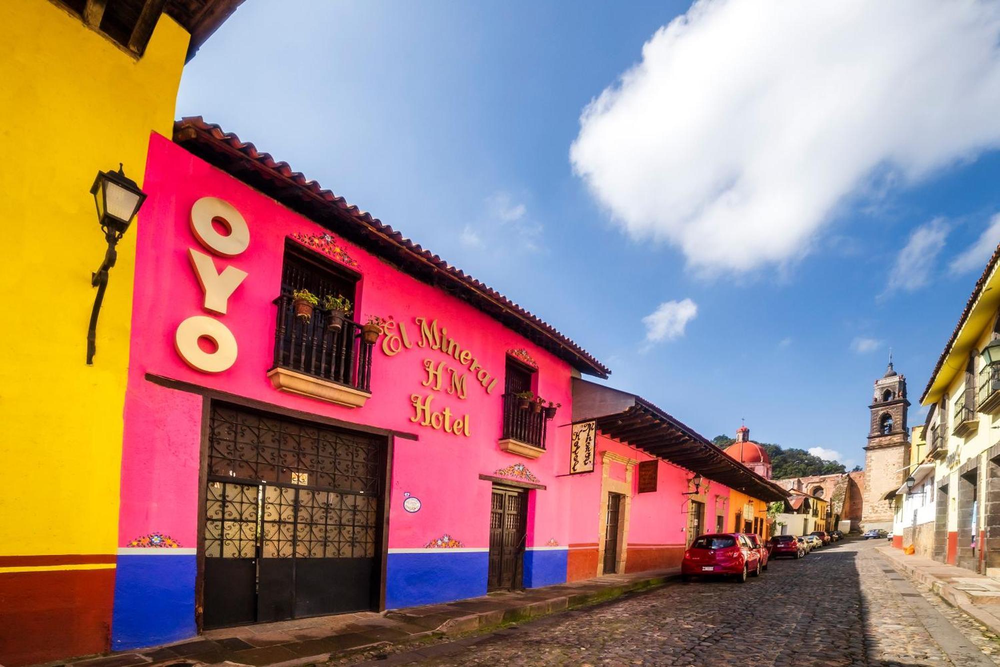 Hotel Oyo El Mineral,